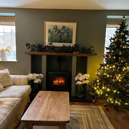 Quaint Self Contained Cottage Near Edinburgh. Loanhead Εξωτερικό φωτογραφία